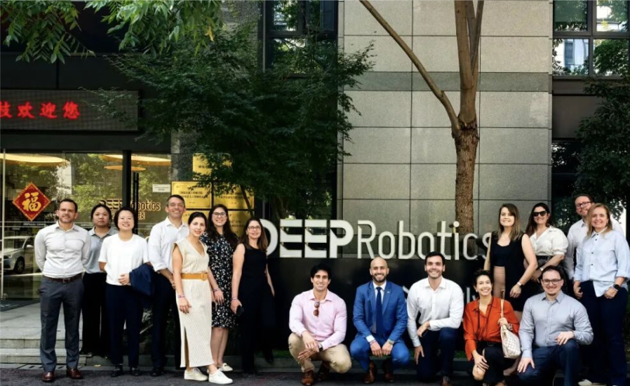 Delegation group outside DEEP Robotics